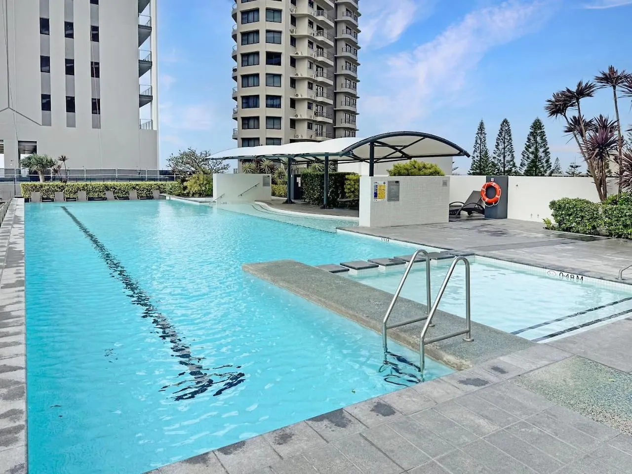 Broadbeach Elegance Oracle Tower 1 Level 5 Gold Coast